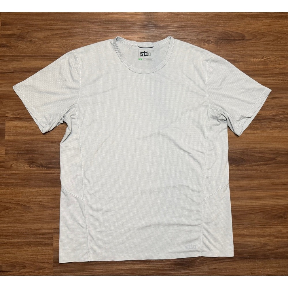 Stio Mens Lucent Tee T-Shirt Quiet Grey Performance Athletic Shirt Size M